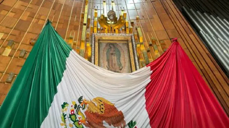 La recomendación principal es llegar en transporte público debido a los cierres vehiculares en la Villa./ Pixabay