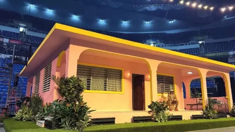 La icónica “casita” de Bad Bunny será colocada en la zona General B del Estadio GNP Seguros para sus conciertos en CDMX./ IG