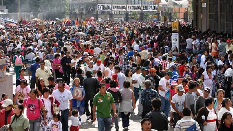 La fe guadalupana moviliza a millones cada año, impulsando la economía local en ciudades y pueblos de tradición religiosa./ Pixabay