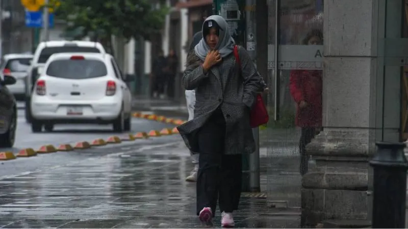 Las rachas de viento asociadas al sistema frontal podrían generar afectaciones en distintas regiones./ RS