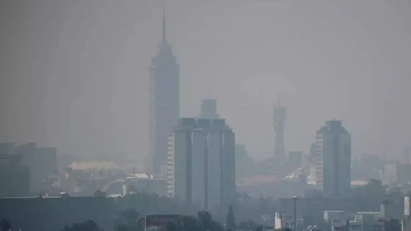 El ambiente frío se presentará durante las primeras horas del viernes en distintas zonas de la capital./ RS