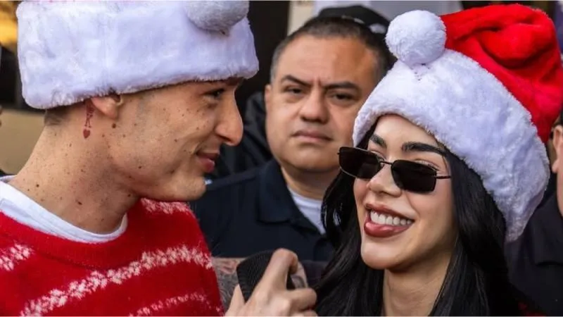 La actividad formó parte de una iniciativa comunitaria para celebrar la Navidad y apoyar a familias latinas./ RS