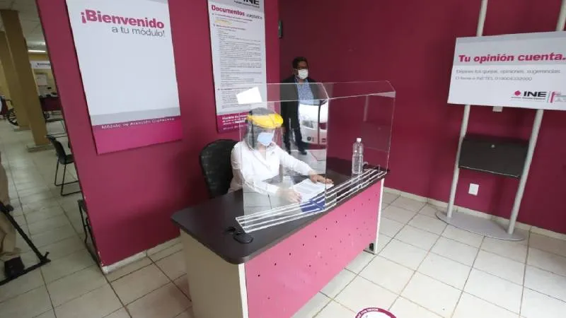 La atención en los módulos del INE se reanudará en enero, conforme al calendario oficial del organismo electoral./ INE