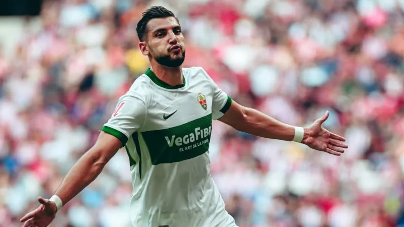 Rafa Mir, jugador del Elche | LaLiga