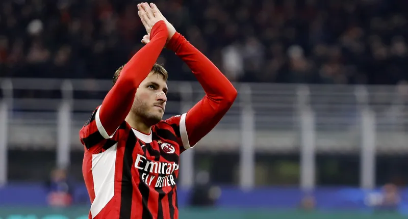 Giménez quiere permanecer en el Milan | AP