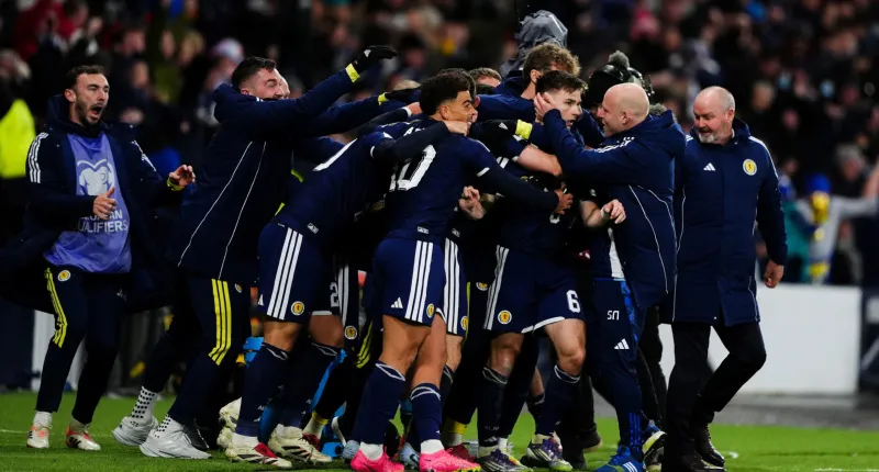 Escocia le quita el boleto a Dinamarca y los manda al repechaje | AP