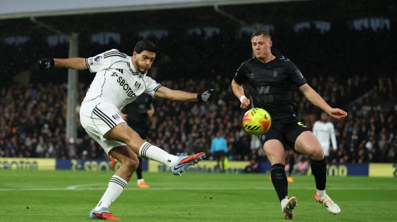 Raúl Jiménez rompe sequía de goles | Premier League