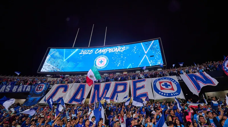 Sangre Azul, barra de Cruz Azul | MEXSPORT