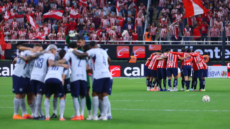 Cruz Azul y Chivas firman empate | MEXSPORT