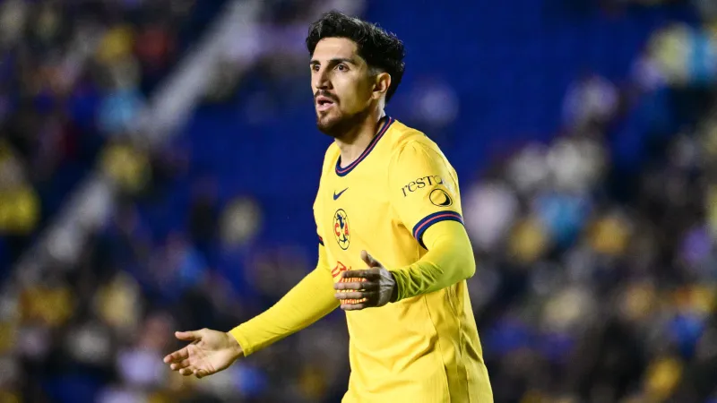 Valdés ha tenido un 2025 lleno de lesiones | IMAGO7