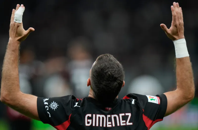 Giménez se quiso quedar en Milan | AP