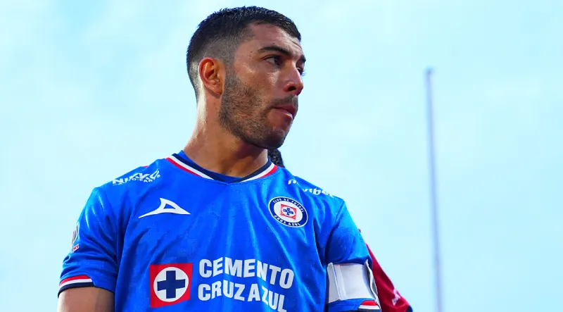 Erik Lira, capitán de Cruz Azul | IMAGO7