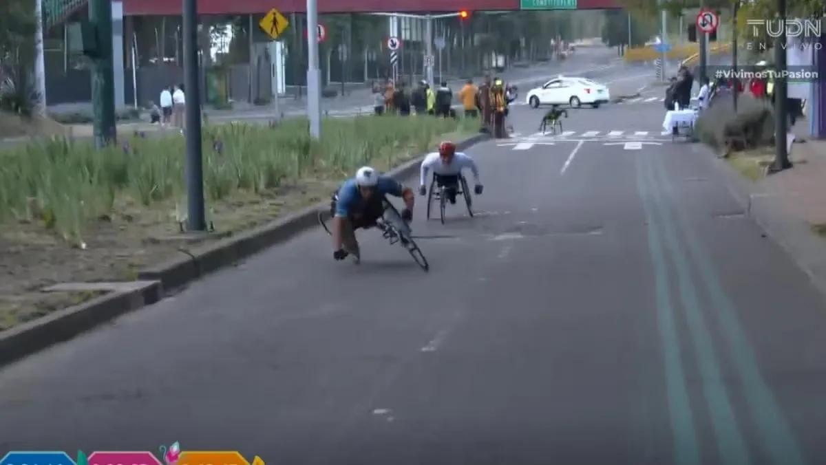 Los atletas en silla de ruedas sufrieron un accidente