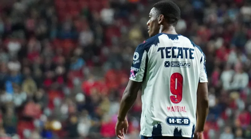 Martial aún no se estrena con Rayados | IMAGO7