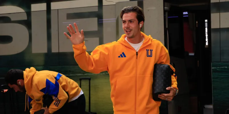 Cordova no está separado del plantel / IMAGO7