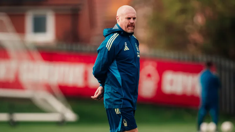 Tercer entrenador del Nottingham en la temporada | X: @NFFC