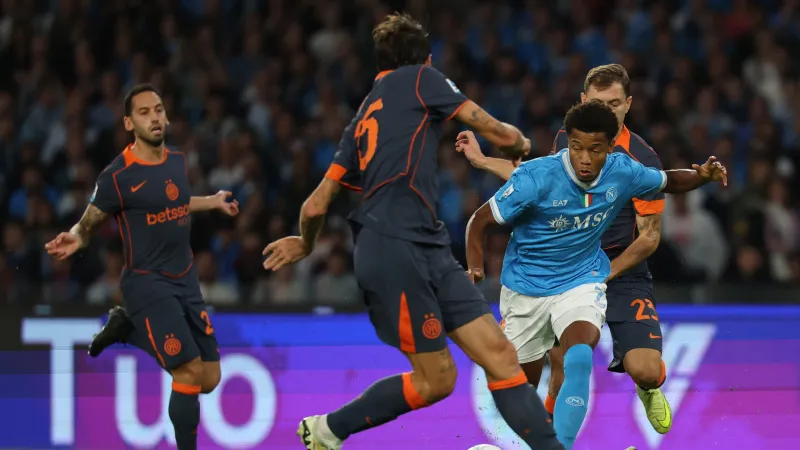 Napoli es nuevo líder de la Serie A | AP