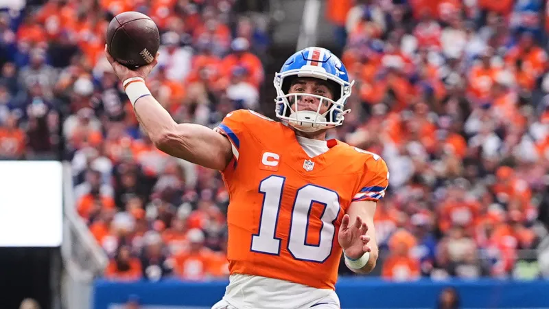 Bo Nix brilla con 4 pases de TD | AP