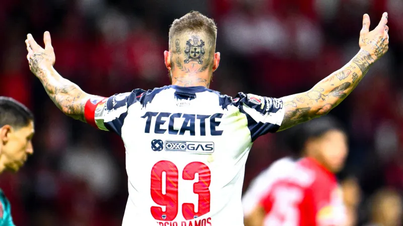 Ramos se despide del futbol mexicano | IMAGO7