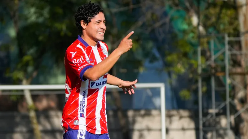 Miguel Ángel Carreón canterano de Pumas | IMAGO7