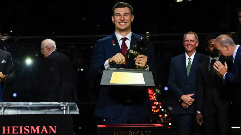 Fernando Mendoza, ganador del Heisman 2025 | AP