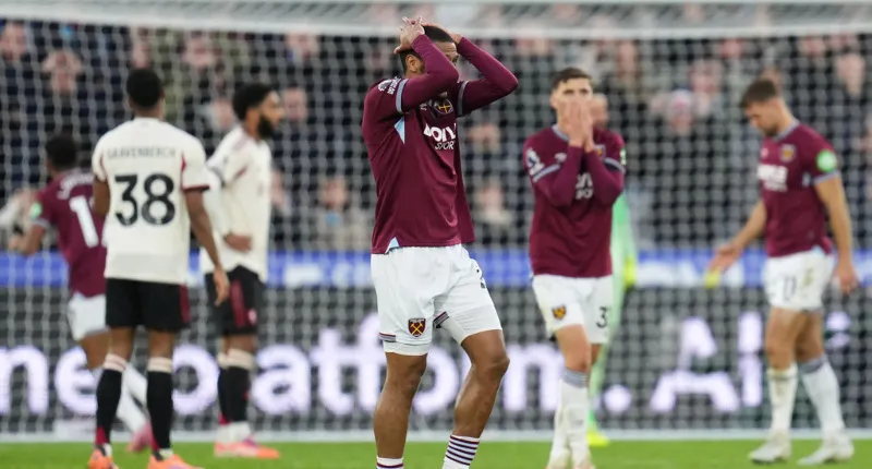 West Ham se quedó con 10 hombres los minutos finales | AP