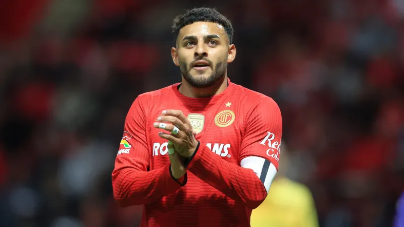 Alexis Vega sigue lesionado | IMAGO7