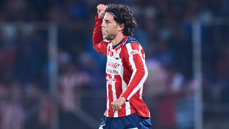 Cowell se despide de Chivas con gol | MEXSPORT