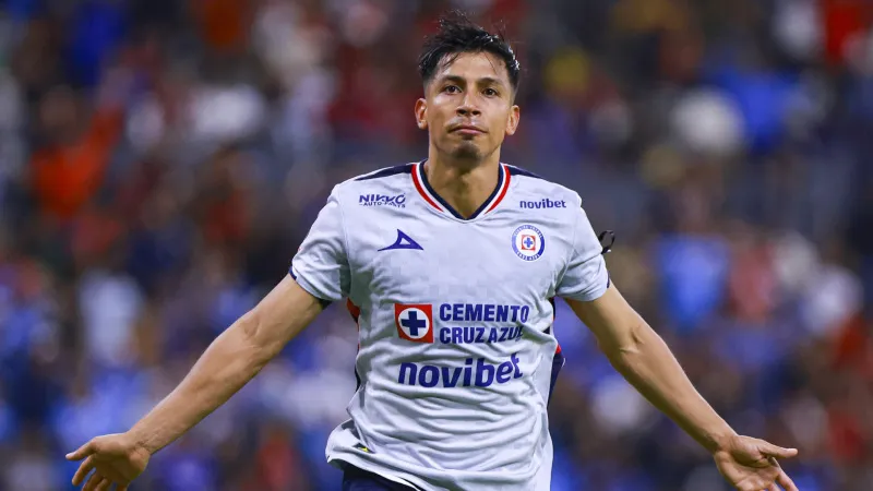 Sepúlveda apunta a tener una segunda etapa en Chivas | IMAGO7