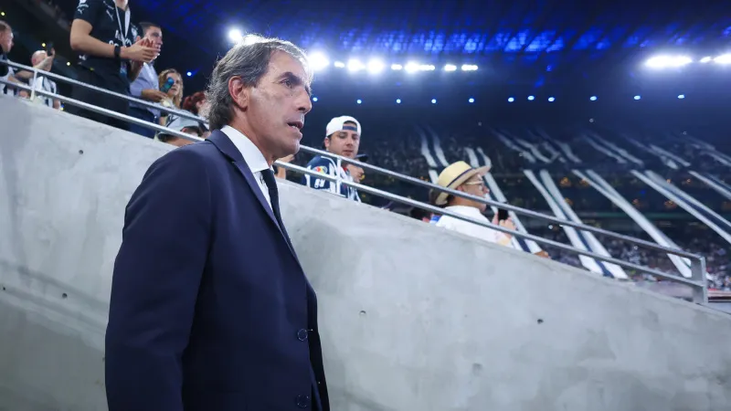 Guillermo Almada, entrenador del Real Oviedo | IMAGO7