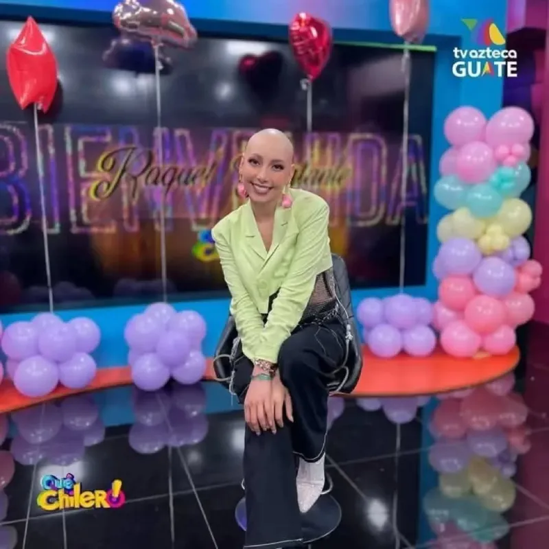A pesar de su enfermedad, Raque seguía apareciendo en televisión / IG: @raquelescalantegt