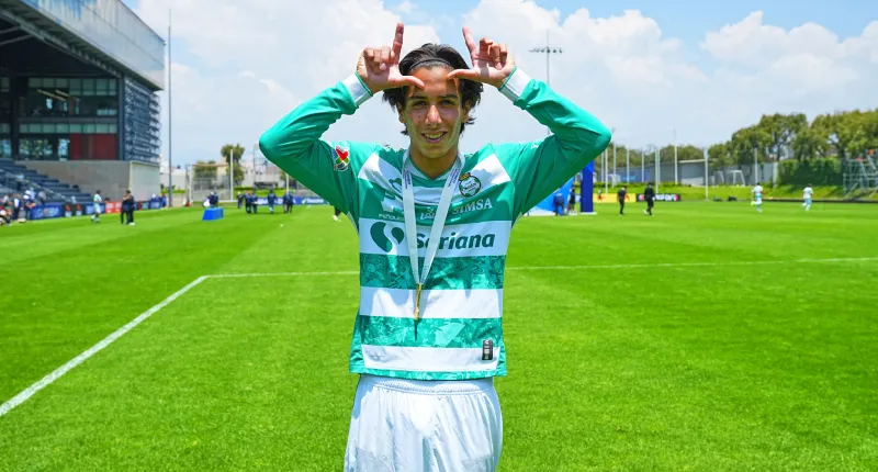 Lucca Vuoso, delantero de México y Santos Laguna | IMAGO7