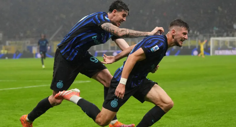 Inter de Milan celebra el tercer gol del partido | AP