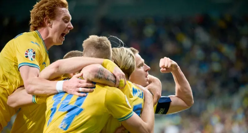 Ucrania en puestos de repechaje | AP