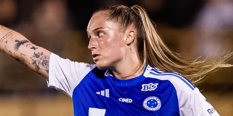 Isaa Has cerca de llegar al América | IG: isa_haas_