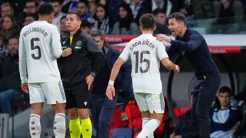 Xabi Alonso apunta a tener problemas con el vestidor | AP