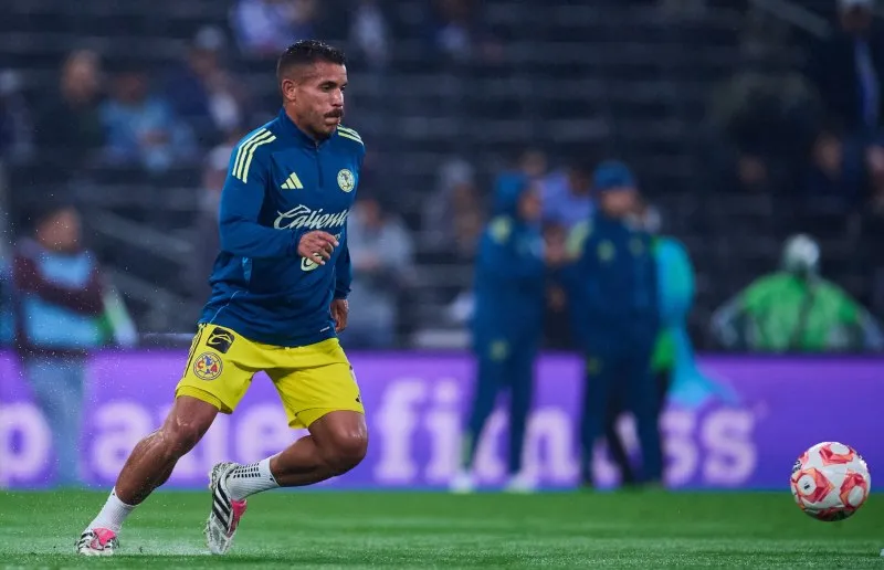 Jonathan Dos Santos renovó por seis meses más | IMAGO7