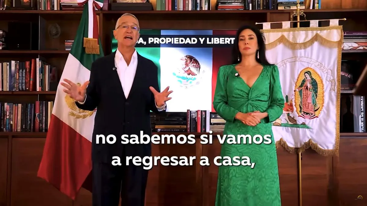 El Tío Richie salió acompañado de su esposa María Laura Medina / Redes Sociales