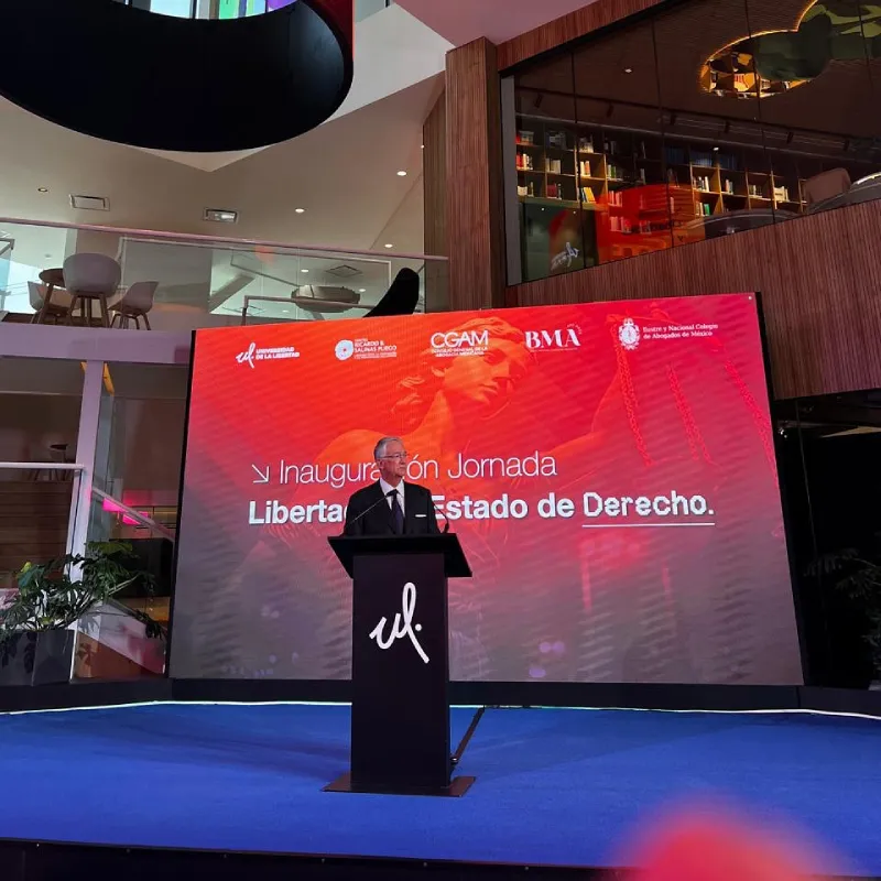 AT&amp;T demandó a Salinas Pliego desde 2015 por una deuda millonaria / FB: @RicardoSalinasPliego