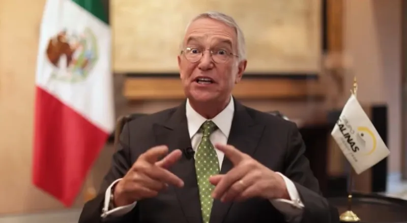 El dinero que debe el empresario se irá en programas sociales / Redes Sociales