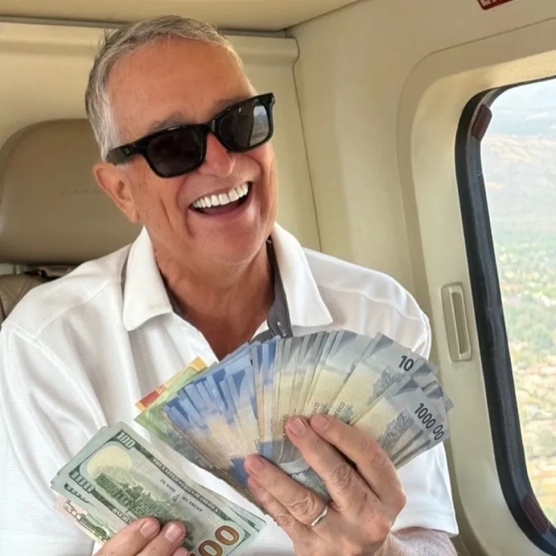 El empresario asegura que le están cobrando de más / Redes Social