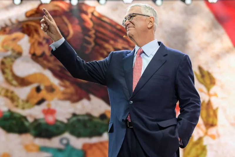 Salinas Pliego está en medio de una batalla por el pago de impuestos / Redes Sociales