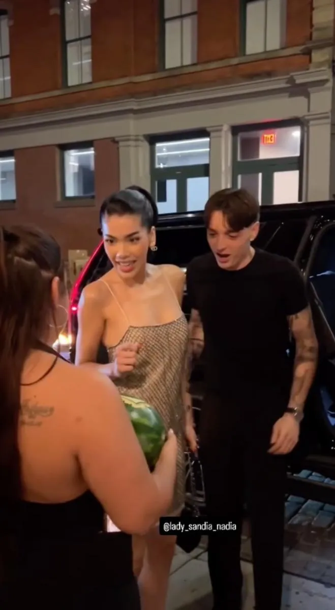 Landy Sandía supo cómo impresionar a la pareja de cantantes / IG: @lady_sandia_nadia