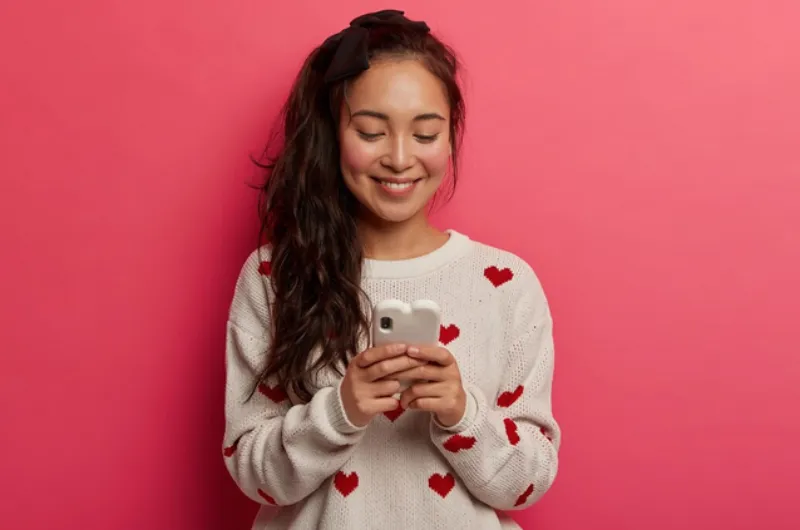 El SAT buscaría vigilar en tiempo real el pago que haces a las plataformas / FREEPIK