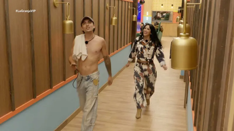 Ahora queda la incógnita de si continuará o no dentro del reality / Redes Sociales