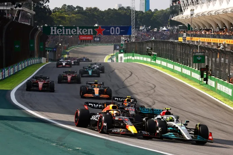 La carrera en Interlagos hace tres años fue polémica en Red Bull