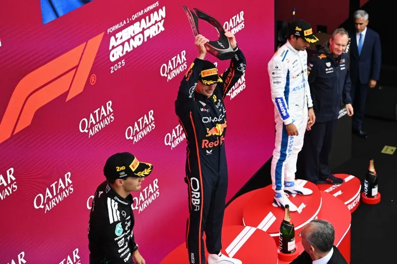 Verstappen regresó con fuerza tras la pausa de verano