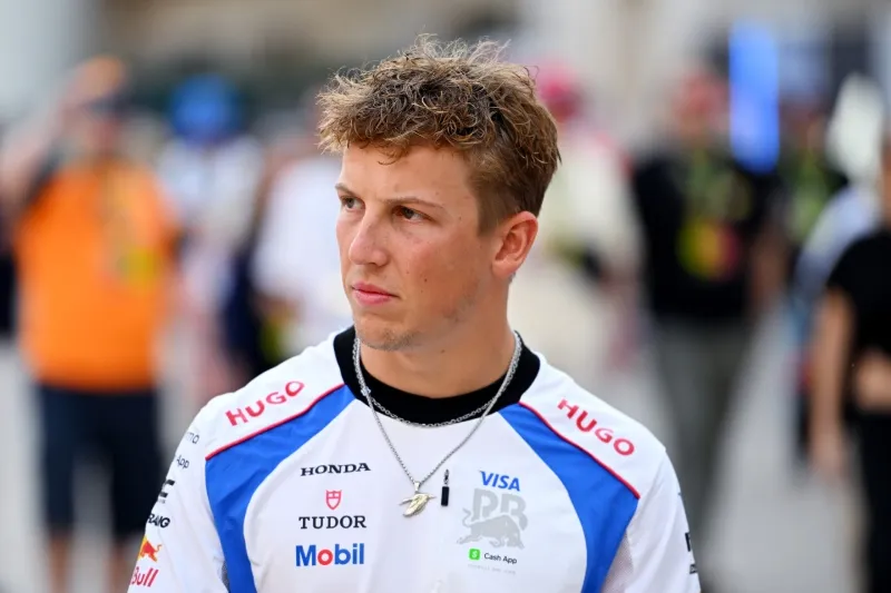 Lawson continuará con Racing Bulla