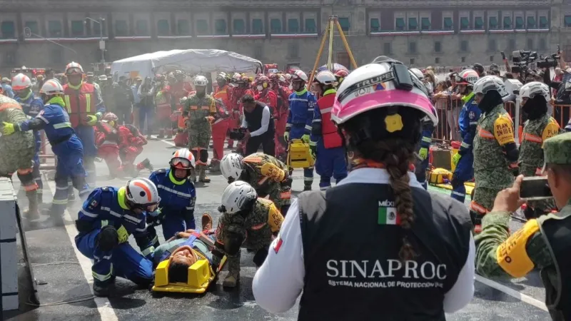 Las acciones de 'rescate' y 'ayuda' fueron coordinadas por las autoridades locales / Redes Social