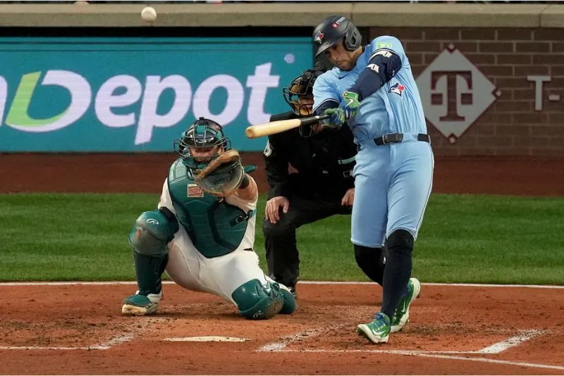 Los Blue Jays se llevaron el tercero y obligan a un quinto en la serie | AP